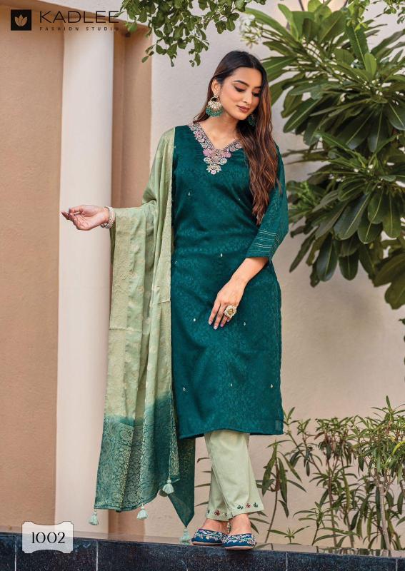 Kadlee Jasmin Chinon Jacquard Silk Kurti Bottom With Dupatta