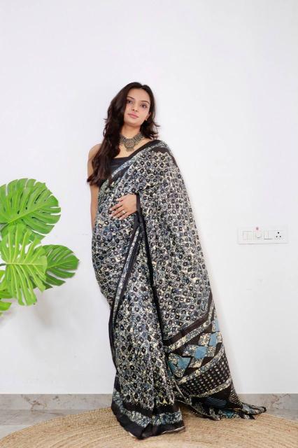 Ap 04 Beautiful Soft Cotton Printed Saree Collection